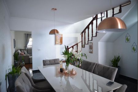 Sala de casa à venda com 5 quartos, 320m² em Vila Sao Pedro, Santo André