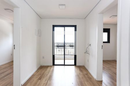 Sala de apartamento para alugar com 2 quartos, 39m² em Parque São Jorge, São Paulo