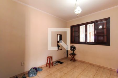 Quarto 1 de casa para alugar com 2 quartos, 45m² em Vila Invernada, São Paulo