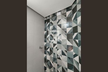 Banheiro - torneira de casa para alugar com 1 quarto, 40m² em Vila Brasilina, São Paulo