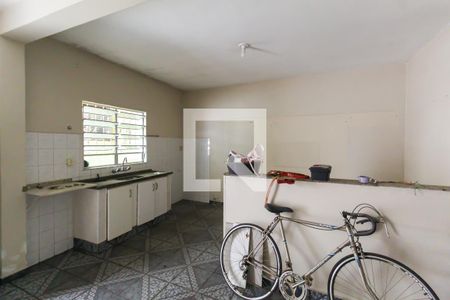Sala/Cozinha de casa para alugar com 2 quartos, 55m² em Vila Invernada, São Paulo