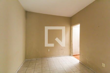 Quarto 1 de casa para alugar com 2 quartos, 55m² em Vila Invernada, São Paulo