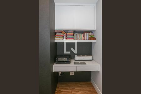 Escritório de apartamento para alugar com 3 quartos, 105m² em Vila Anastácio, São Paulo