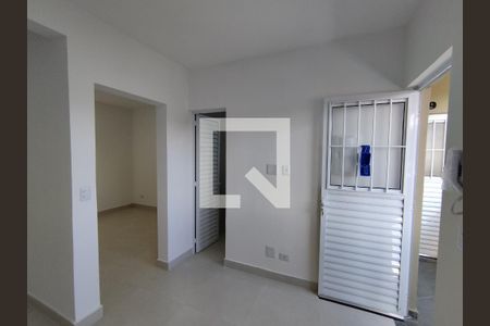 Sala/Cozinha de casa para alugar com 1 quarto, 40m² em Vila Brasilina, São Paulo