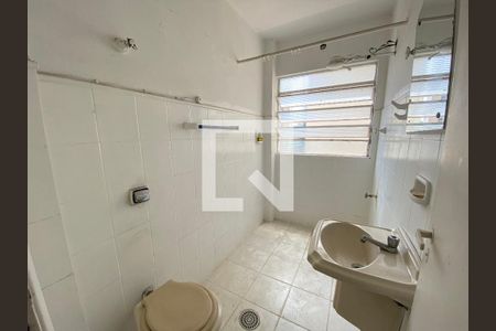 Banheiro de kitnet/studio à venda com 1 quarto, 25m² em Higienópolis, São Paulo