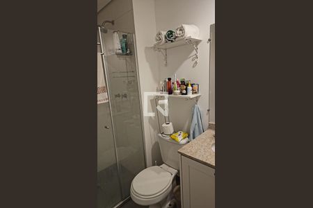 Banheiro de apartamento à venda com 1 quarto, 26m² em Pinheiros, São Paulo