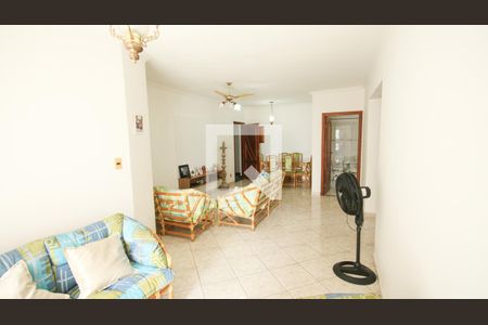 Sala de apartamento para alugar com 2 quartos, 108m² em Vila Caiçara, Praia Grande
