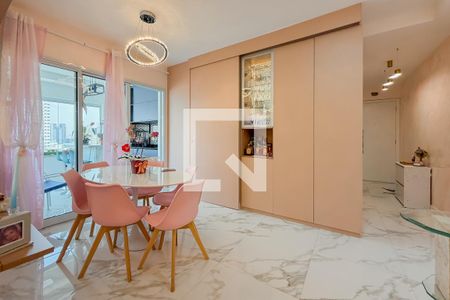 Sala de apartamento à venda com 2 quartos, 93m² em Vila Firmiano Pinto, São Paulo