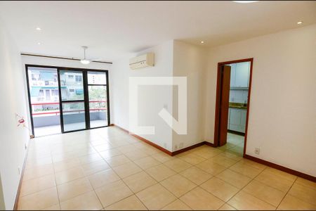 Sala de apartamento para alugar com 2 quartos, 92m² em Vila Isabel, Rio de Janeiro