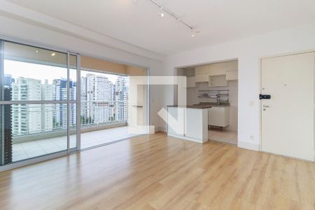 Sala de apartamento para alugar com 2 quartos, 64m² em Santo Amaro, São Paulo