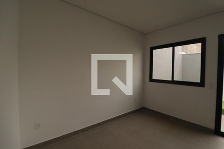 Sala de casa à venda com 2 quartos, 129m² em Vila Liberdade, Jundiaí