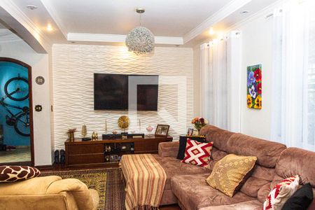 Sala de casa à venda com 4 quartos, 300m² em Jardim Santa Helena, São Paulo