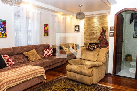 Sala de casa à venda com 4 quartos, 300m² em Jardim Santa Helena, São Paulo