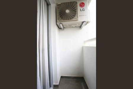 Lavabo de apartamento à venda com 2 quartos, 50m² em Vila Suzana, São Paulo