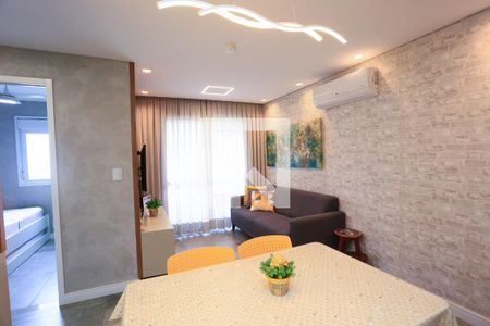 Sala  de apartamento à venda com 2 quartos, 50m² em Vila Suzana, São Paulo