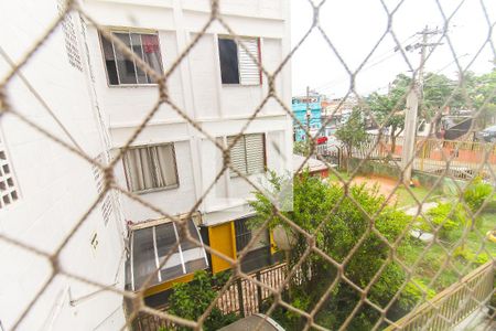 Vista da Sala de apartamento para alugar com 2 quartos, 44m² em Jardim Redil, São Paulo