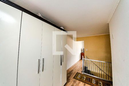 Quarto 2 de casa para alugar com 2 quartos, 190m² em Jardim Panorama (zona Leste), São Paulo