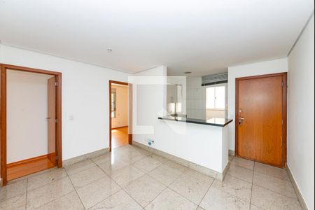 Sala de apartamento à venda com 2 quartos, 80m² em Belvedere, Belo Horizonte