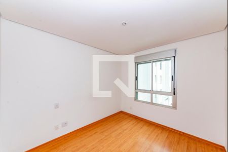 Suíte 1 de apartamento à venda com 2 quartos, 80m² em Belvedere, Belo Horizonte