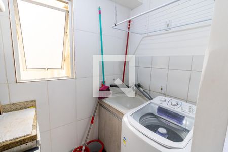 Sala/Cozinha de apartamento à venda com 2 quartos, 32m² em Camaquã, Porto Alegre