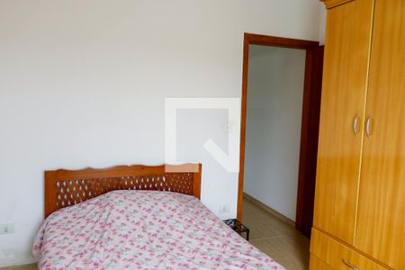 Quarto 2 de casa à venda com 4 quartos, 162m² em Umuarama, Osasco