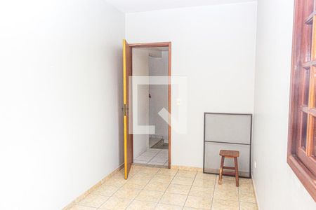 Quarto de casa para alugar com 7 quartos, 400m² em Jardim Represa, São Paulo