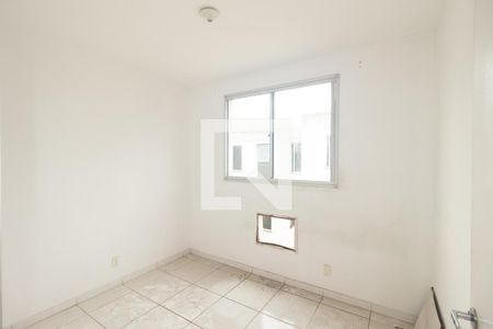 Quarto 2 de apartamento para alugar com 2 quartos, 48m² em Cosmos, Rio de Janeiro