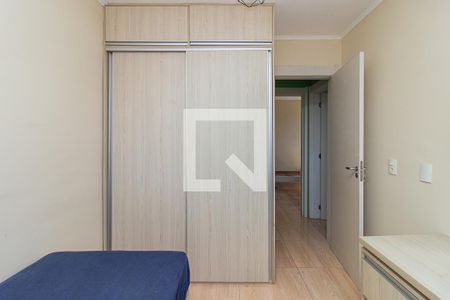 Quarto 1 de apartamento para alugar com 3 quartos, 70m² em Cavalhada, Porto Alegre