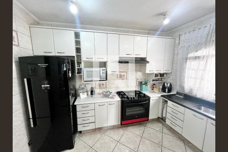 Cozinha de casa para alugar com 2 quartos, 180m² em Vila Celeste, São Paulo