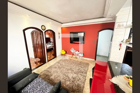 Sala de casa para alugar com 2 quartos, 180m² em Vila Celeste, São Paulo