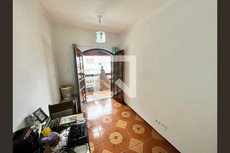 Quarto 2 de casa para alugar com 2 quartos, 180m² em Vila Celeste, São Paulo