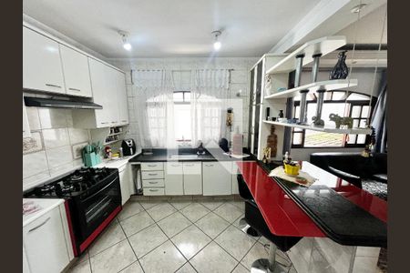 Cozinha de casa para alugar com 2 quartos, 180m² em Vila Celeste, São Paulo