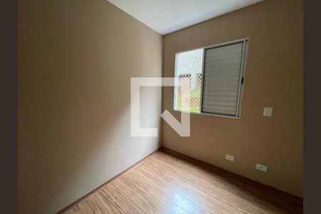 Quarto 2 de apartamento para alugar com 2 quartos, 75m² em Parque Rincao, Cotia