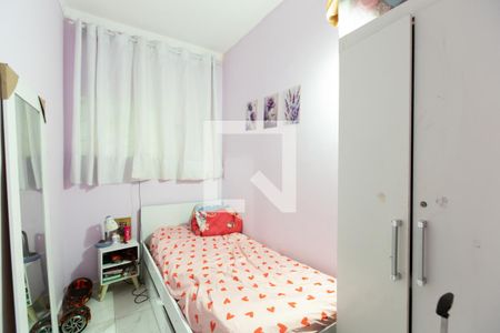 Quarto 1  de casa para alugar com 2 quartos, 120m² em Gleba do Pêssego, São Paulo