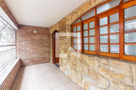 Sacada de casa à venda com 2 quartos, 500m² em Cidade das Flores, Osasco