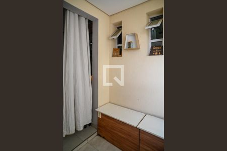 Varanda de apartamento à venda com 2 quartos, 64761m² em Vila Caraguata, São Paulo
