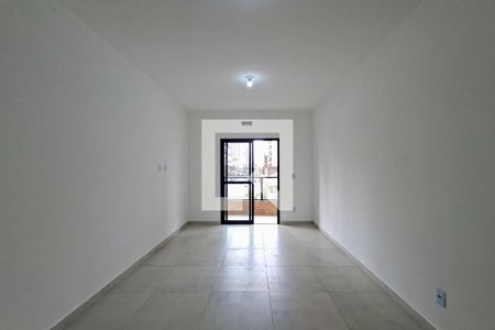 Sala de casa de condomínio para alugar com 2 quartos, 71m² em Aviação, Praia Grande