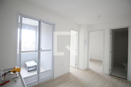 Sala/Cozinha de apartamento para alugar com 2 quartos, 31m² em Vila Plana, São Paulo
