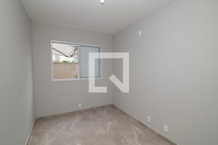 Quarto de apartamento para alugar com 2 quartos, 78m² em Jardim Santa Izabel, Hortolândia