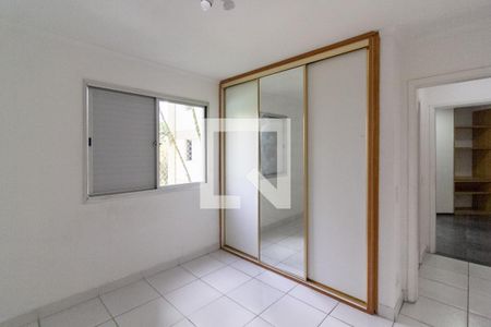 Quarto 1 de apartamento para alugar com 2 quartos, 72m² em Jardim Industrial, São Paulo