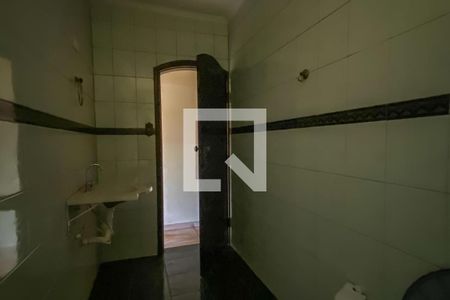 Banheiro de casa para alugar com 1 quarto, 55m² em Jardim Thelma, São Bernardo do Campo