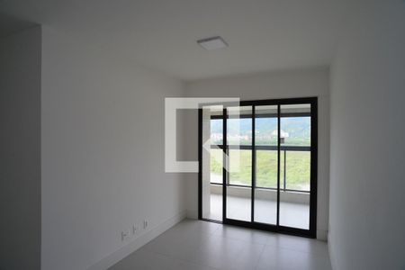 Sala de apartamento para alugar com 2 quartos, 74m² em Barra da Tijuca, Rio de Janeiro