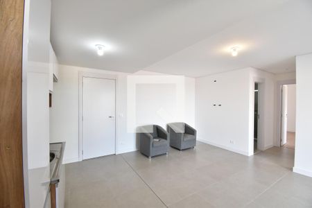 Sala/Cozinha de apartamento para alugar com 2 quartos, 74m² em Boa Vista, Curitiba