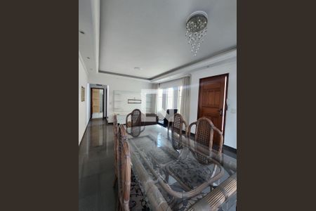 Casa à venda com 3 quartos, 247m² em Tremembé, São Paulo