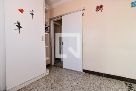 Apartamento à venda com 2 quartos, 48m² em Renascença, Belo Horizonte