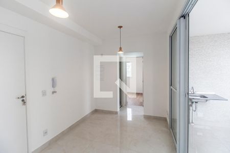 Sala de apartamento para alugar com 2 quartos, 38m² em Vila Sul Americana, Carapicuíba