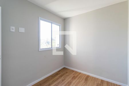 Quarto de apartamento para alugar com 2 quartos, 40m² em Jardim Piracuama, São Paulo