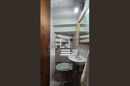 Lavabo de casa à venda com 2 quartos, 140m² em Jardim Santo Antoninho, São Paulo