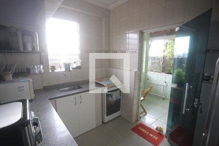 Cozinha de casa à venda com 4 quartos, 180m² em Havaí, Belo Horizonte