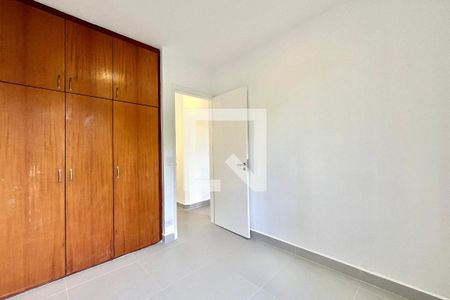 Quarto 1 de apartamento à venda com 2 quartos, 70m² em Vila Paulista, São Paulo